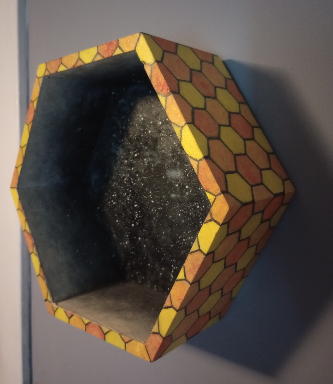 HONEYCOMB SHELF